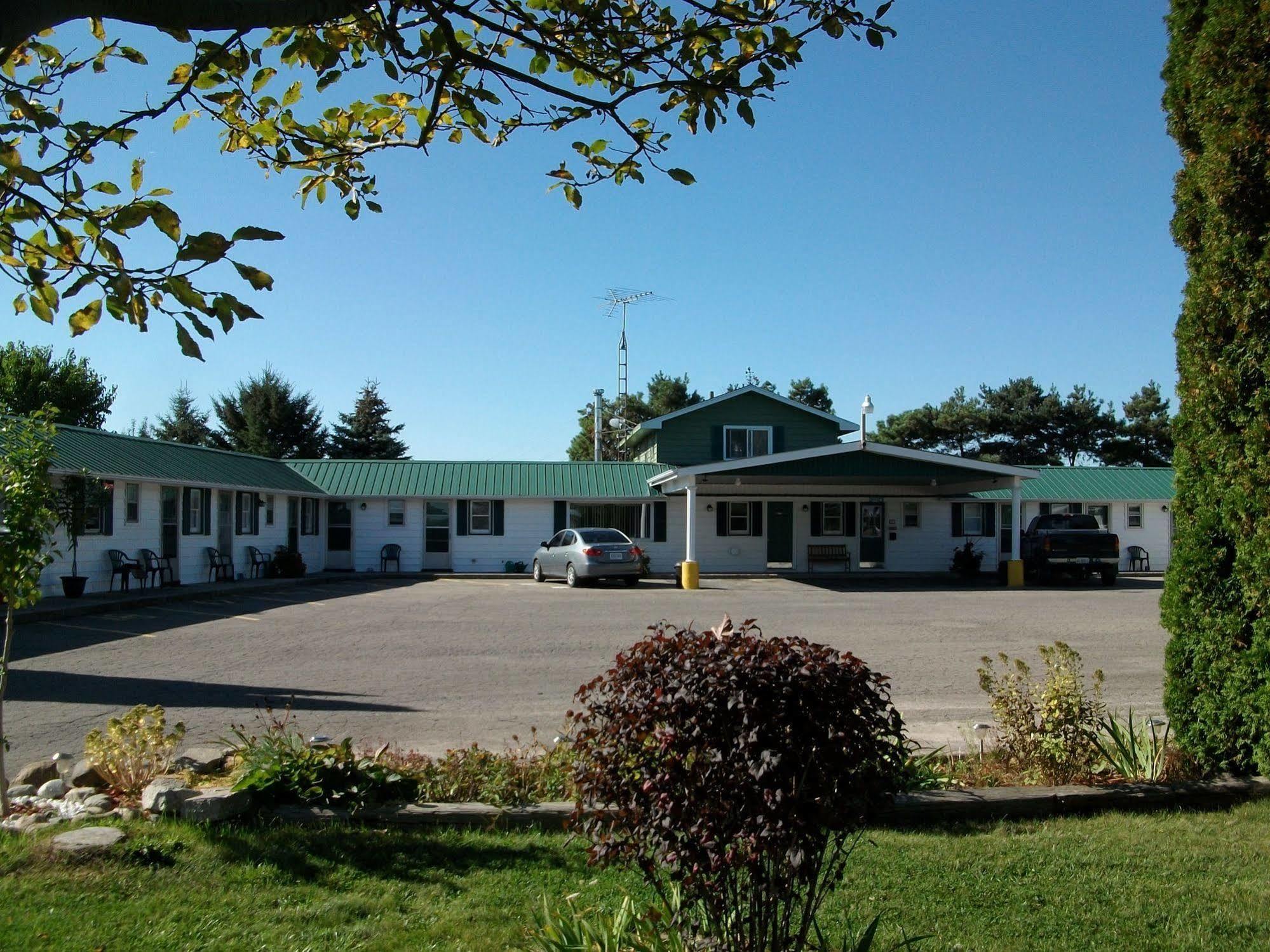Silver Motel Chatham-Kent エクステリア 写真