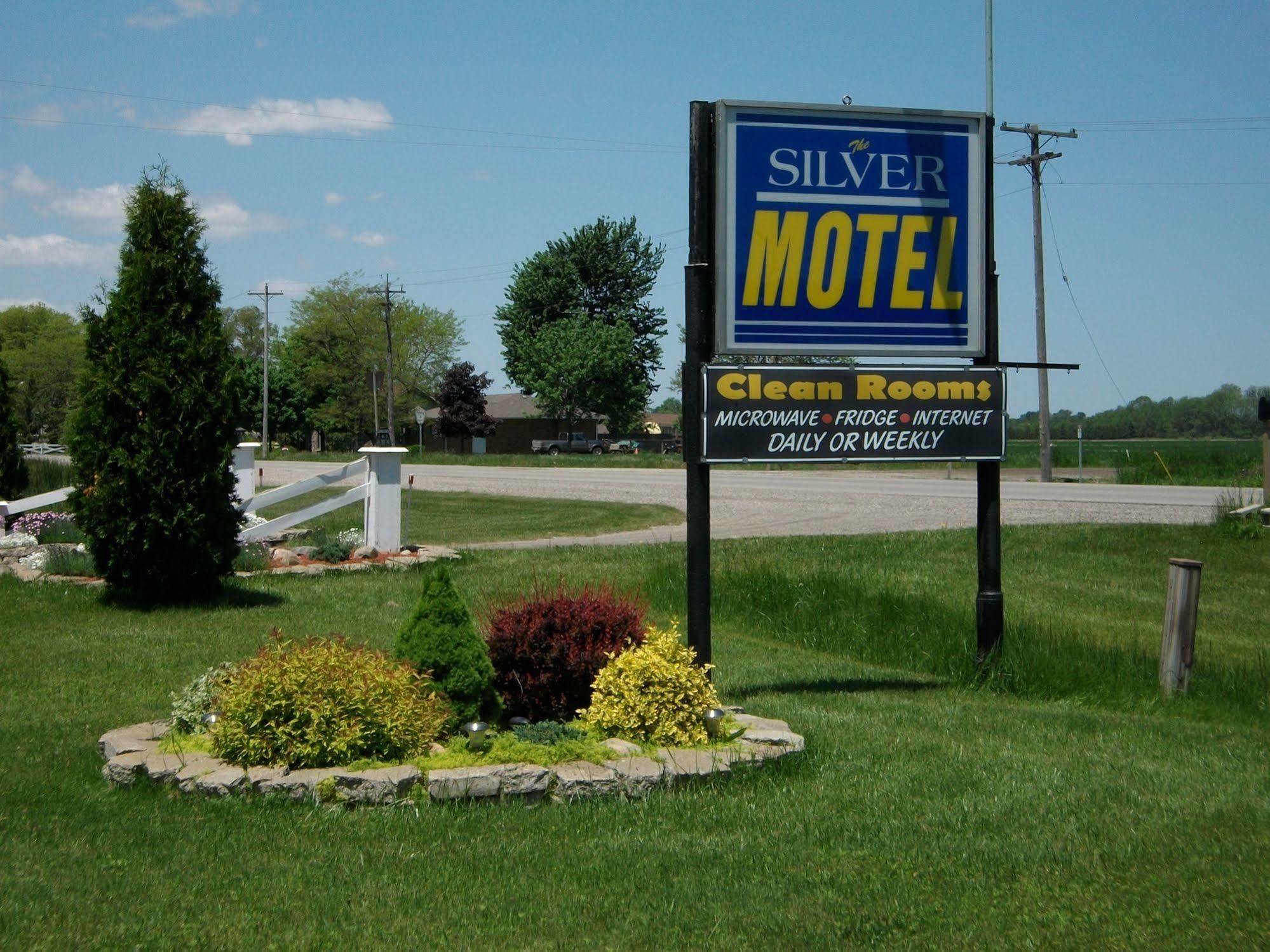 Silver Motel Chatham-Kent エクステリア 写真